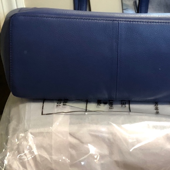 NWT COLE HAAN Natalie Leather Tote - Picture 4 of 8